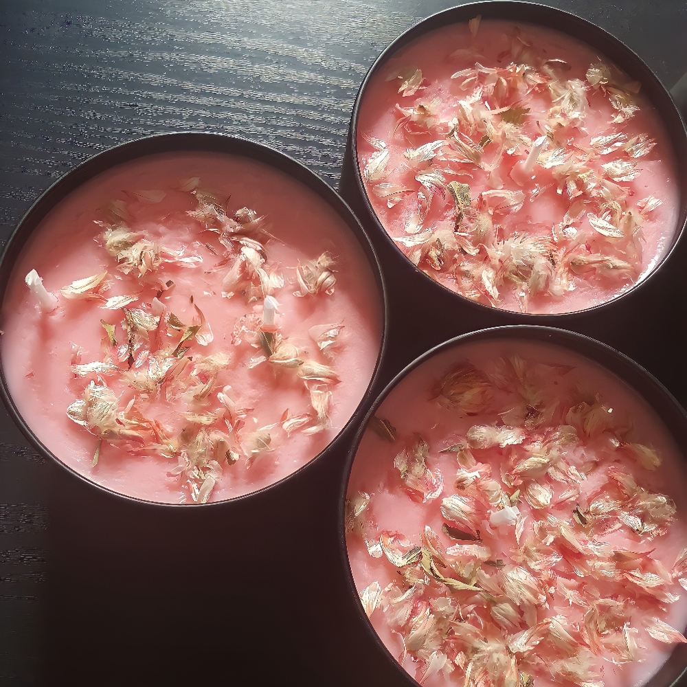 Pink Lemonaid Scented floral Candle